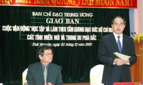 Giao ban Cuộc vận động Học tập và làm theo tấm gương Bác Hồ khu vực phía Bắc